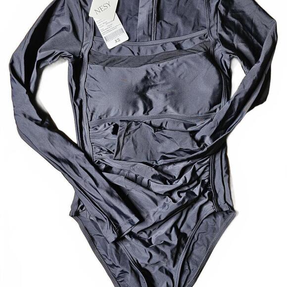 Nesy Black Long Sleeve Ruched swimsuit XS - Picture 4 of 5